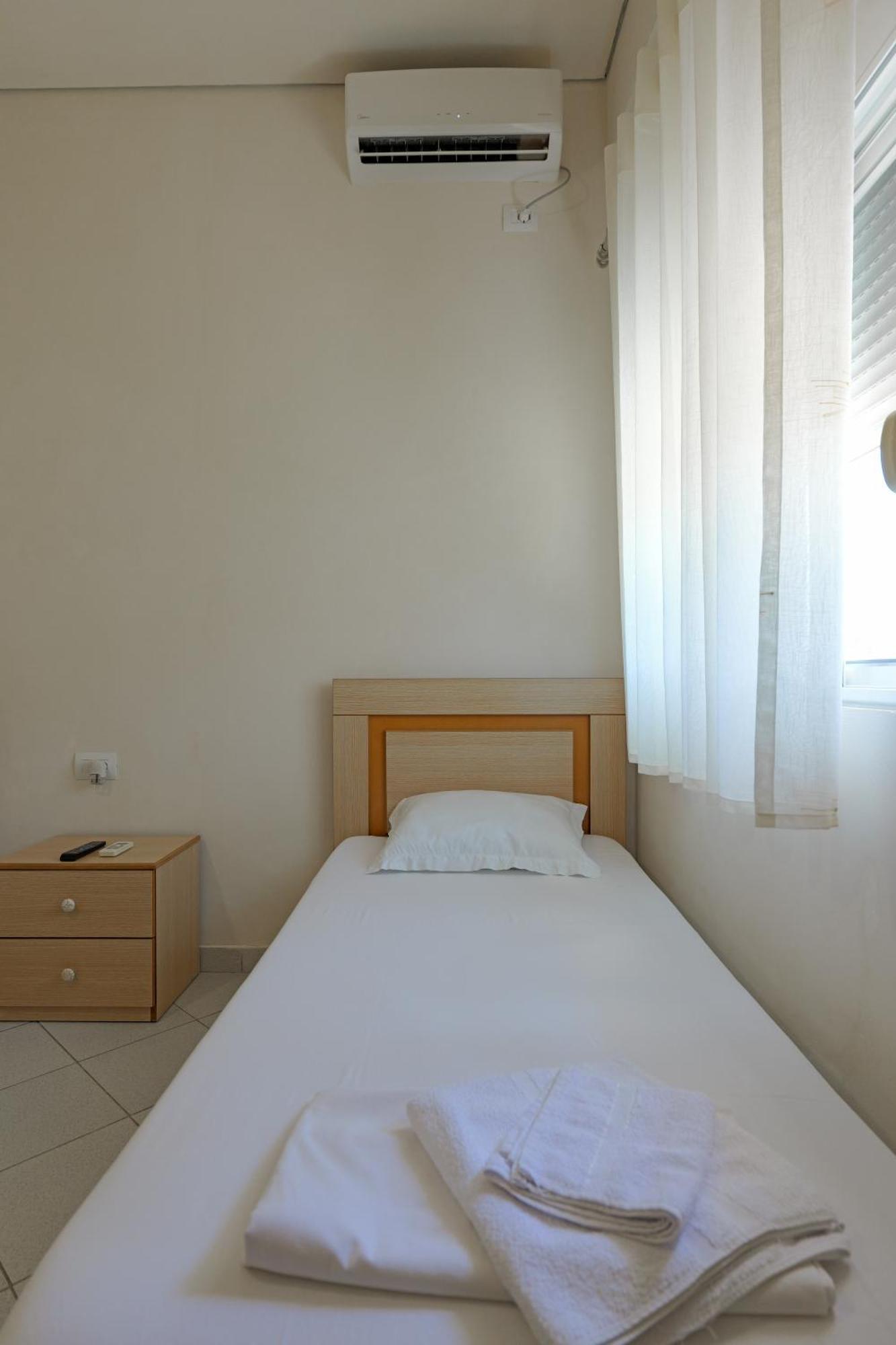 Flower Vila Sarande Exterior photo